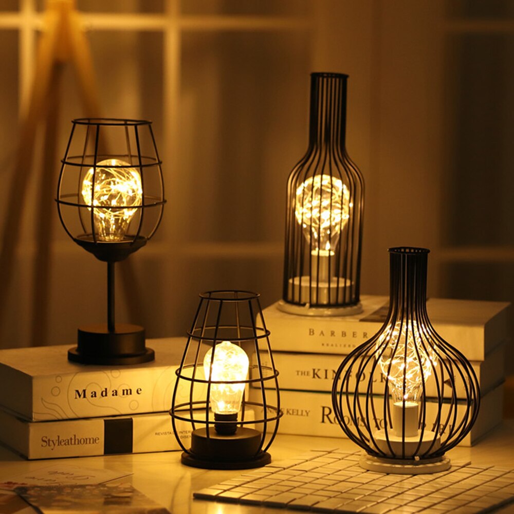 Bouteille de vin en fer forgé, verre à vin et décanteur Lampes LED et  lanternes de nuit - Boutique de décoration intérieure
